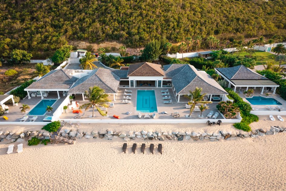 View over La Perla Estate in St Martin Island, in the Caribbean, one of our best luxury holiday destinations. 