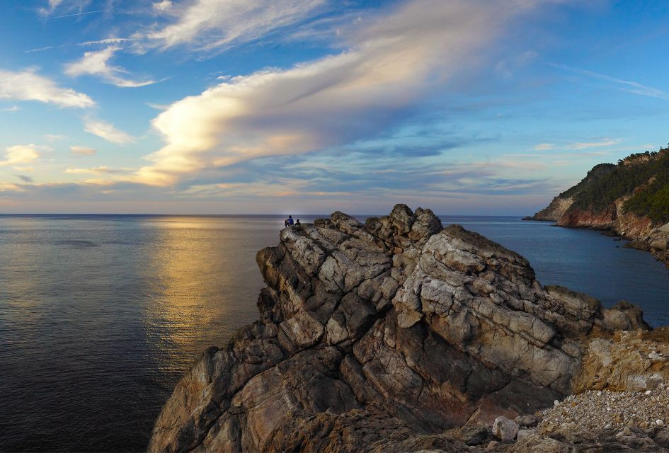 View over the waters of Cala Estellencs in Mallorca. 