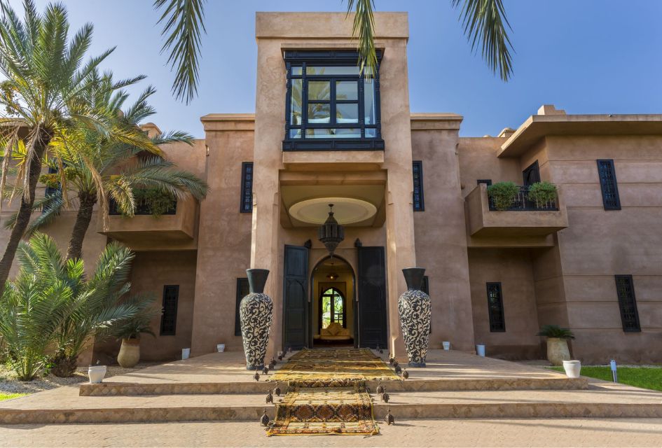 Featured view of one of our large private villas: Noor El Jena Palace.